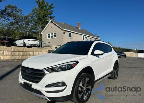 2017 Hyundai Tucson Limited z USA, uszkodzony, nr VIN KM8J3CA25HU565373